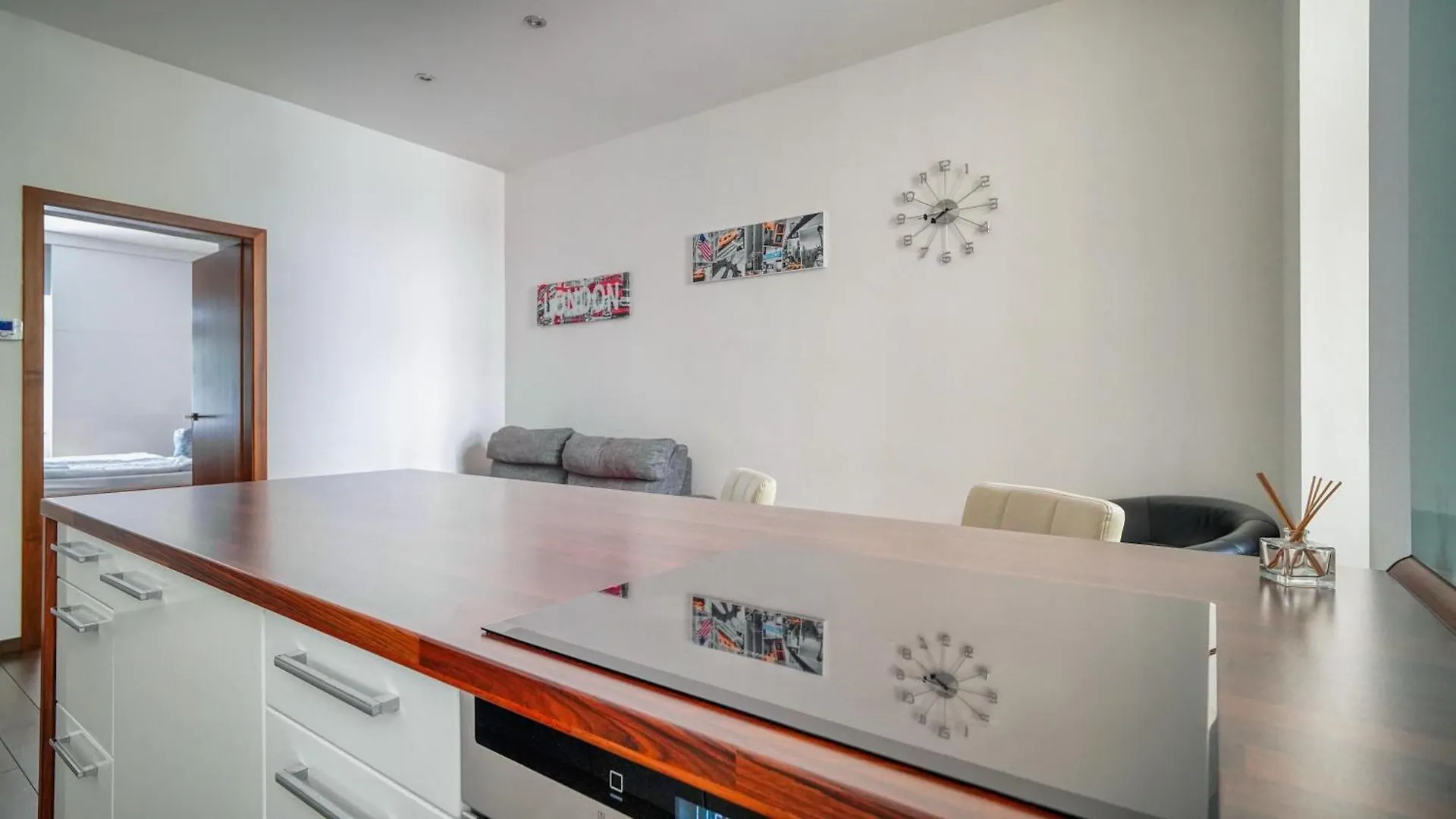 Botanic Apartment In The Centre Praga